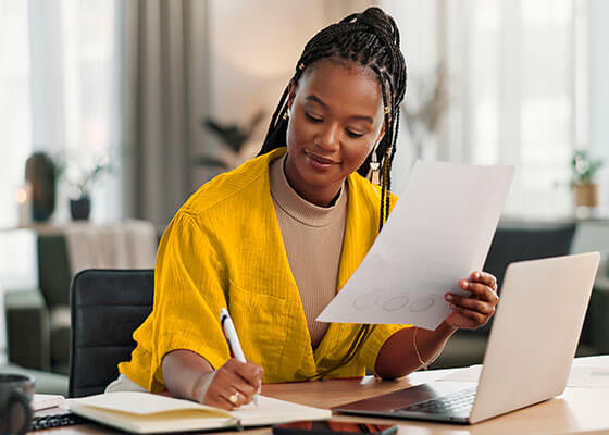 Letras (Bacharelado) Tradutor e Int&eacute;rprete