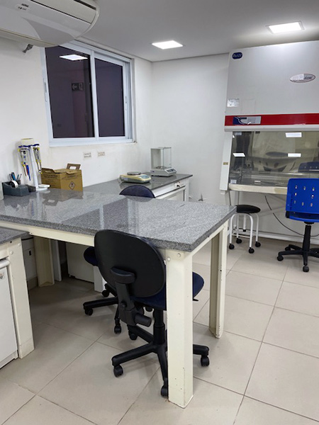 Biot&eacute;rio e Laborat&oacute;rio de Experimenta&ccedil;&atilde;o Animal (SPF) e Biot&eacute;rio de Peixes