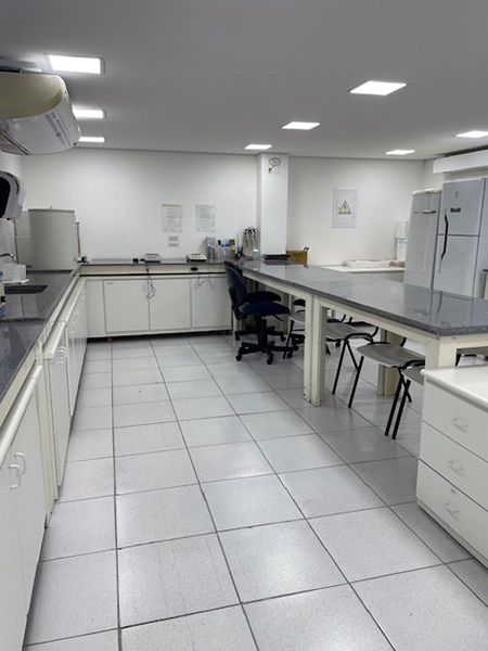 Biot&eacute;rio e Laborat&oacute;rio de Experimenta&ccedil;&atilde;o Animal (SPF) e Biot&eacute;rio de Peixes