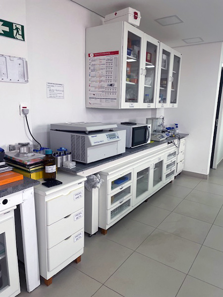 Laborat&oacute;rio de Biologia Molecular e Celular