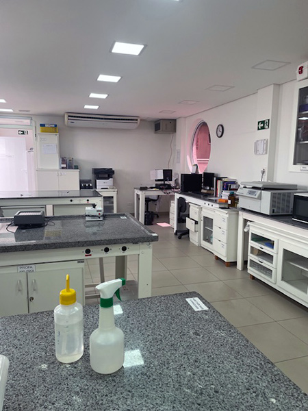 Laborat&oacute;rio de Biologia Molecular e Celular